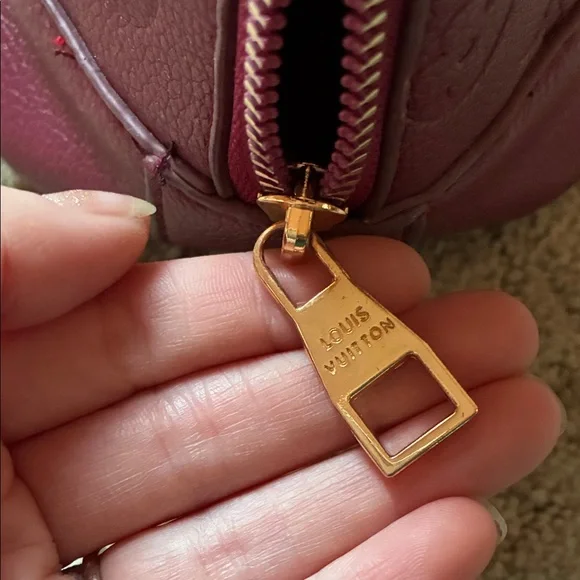 Burgundy Designer inspired Handbag - Picture 3 of 16